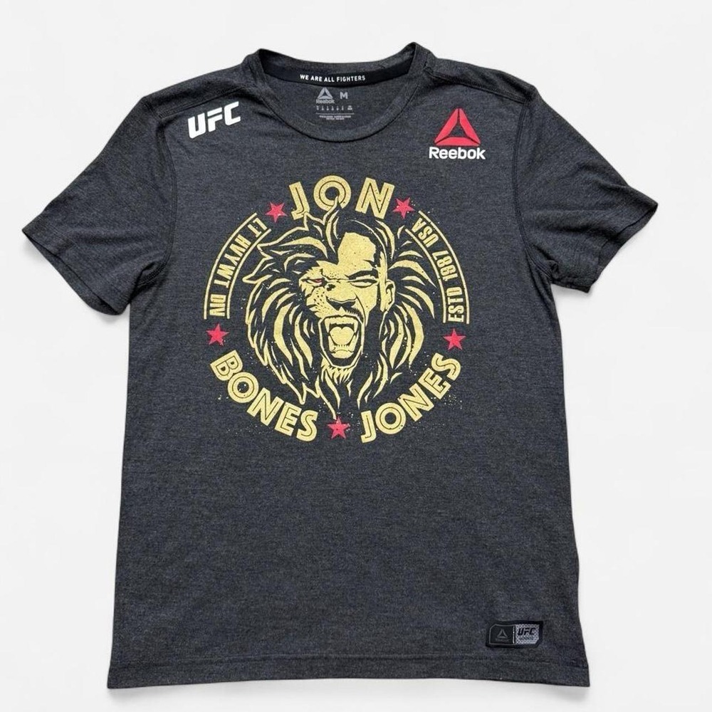 Reebok UFC Bones Jones T-shirt with lion graphic Size M